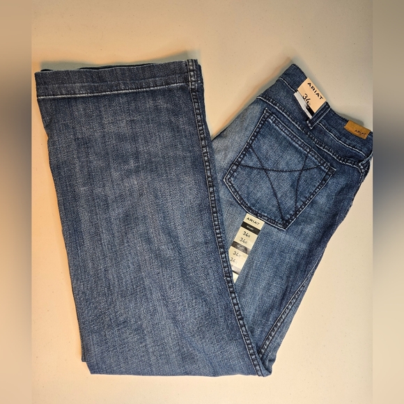 NWT Ariat Trouser Fit Jeans - Picture 3 of 15